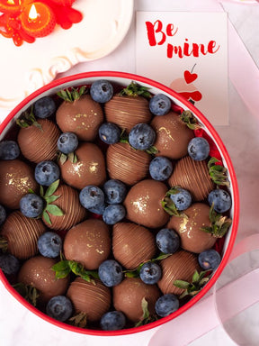 Fresh Strawberry with Blueberry